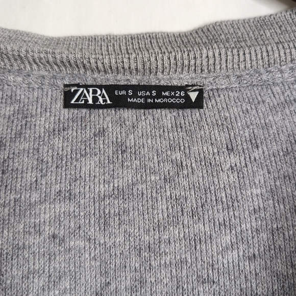 Zara Light weight Grey Cropped Button Cardigan, Size S - Picture 4 of 6